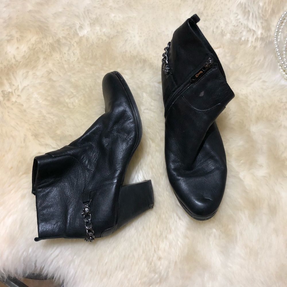 Circo booties  - Picture 2 of 8
